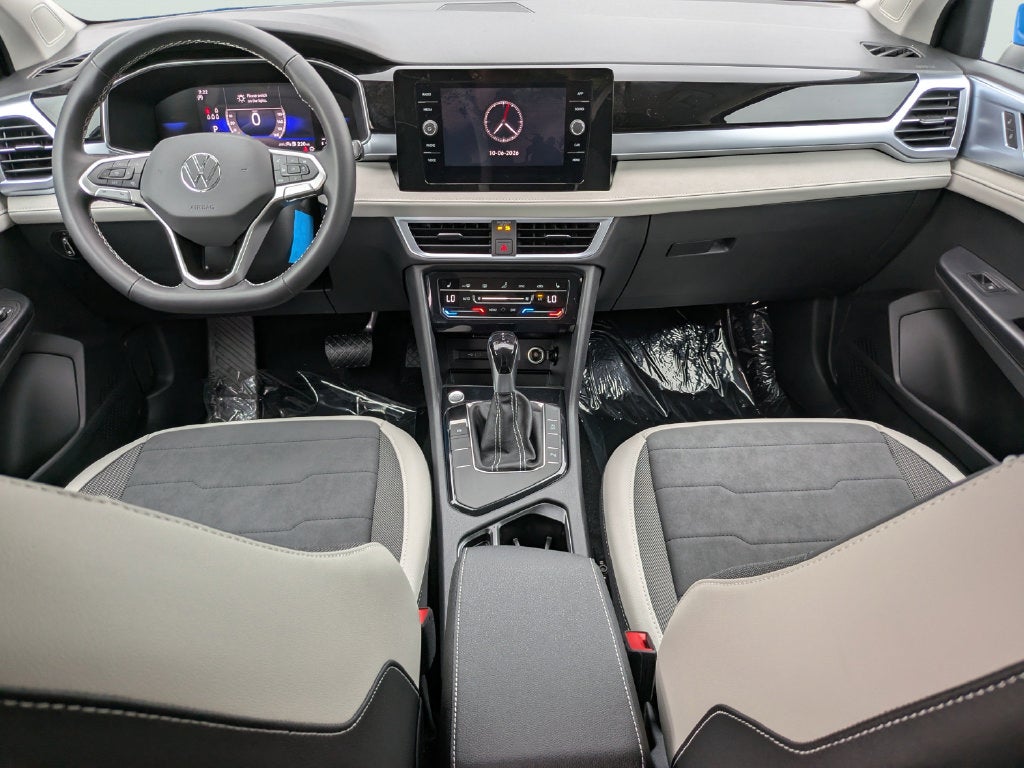 2027 Volkswagen Taos 1.5T SE