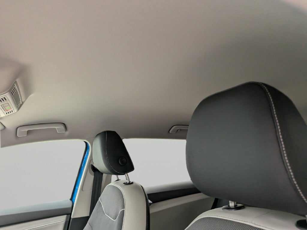2027 Volkswagen Taos 1.5T SE