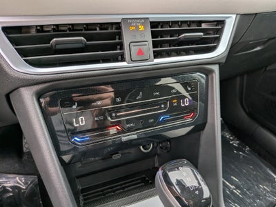 2027 Volkswagen Taos 1.5T SE