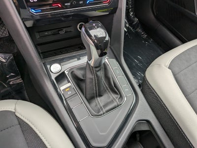 2027 Volkswagen Taos 1.5T SE