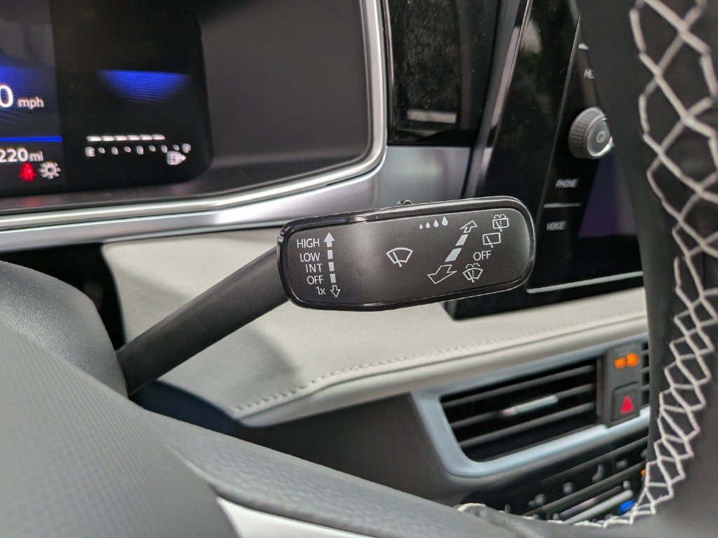 2027 Volkswagen Taos 1.5T SE