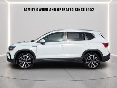 2023 Volkswagen Taos 1.5T SE