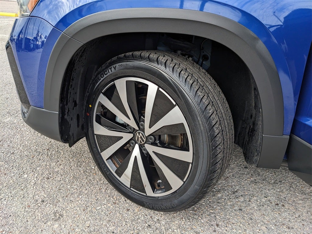 2023 Volkswagen Taos 1.5T SE