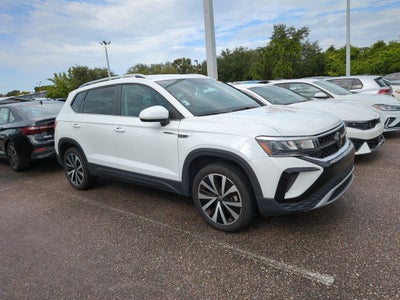 2024 Volkswagen Taos 1.5T SE