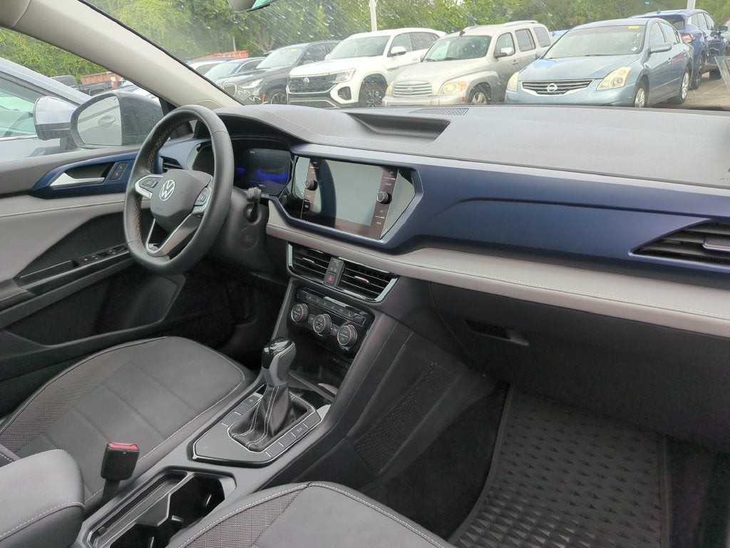 2024 Volkswagen Taos 1.5T SE
