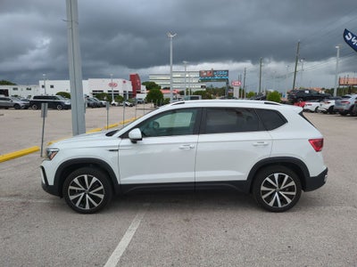 2024 Volkswagen Taos 1.5T SE