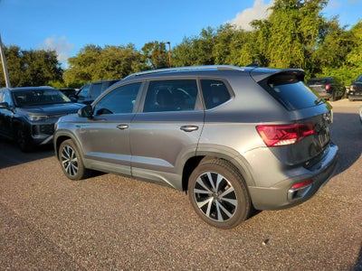 2022 Volkswagen Taos 1.5T SE
