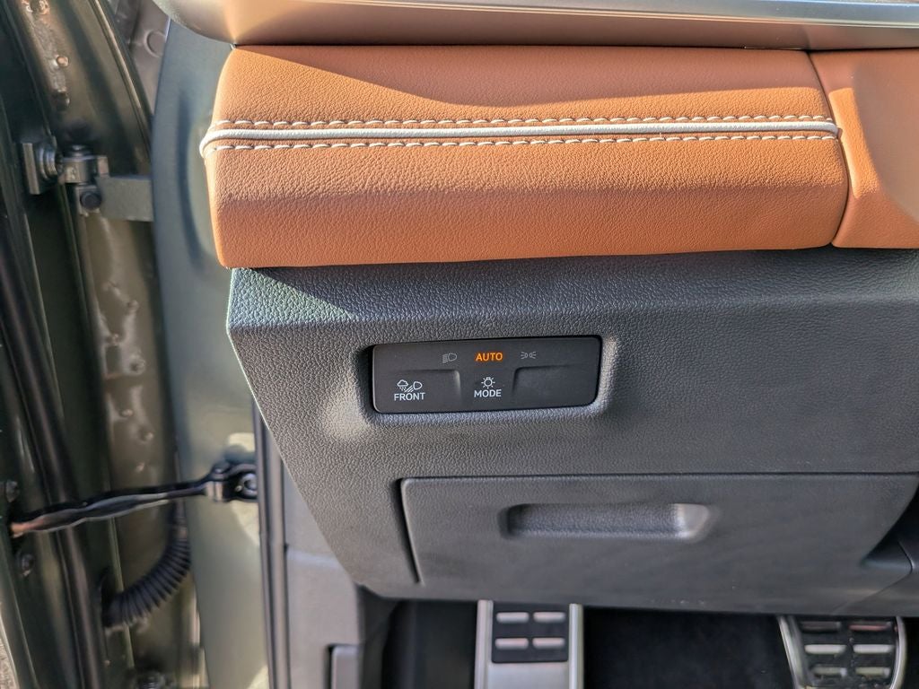 2026 Volkswagen Tiguan 2.0T SEL R-Line Turbo