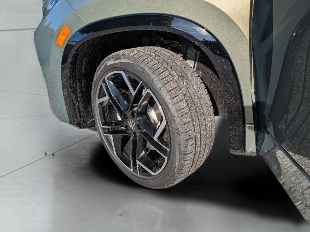 2026 Volkswagen Tiguan 2.0T SEL R-Line Turbo