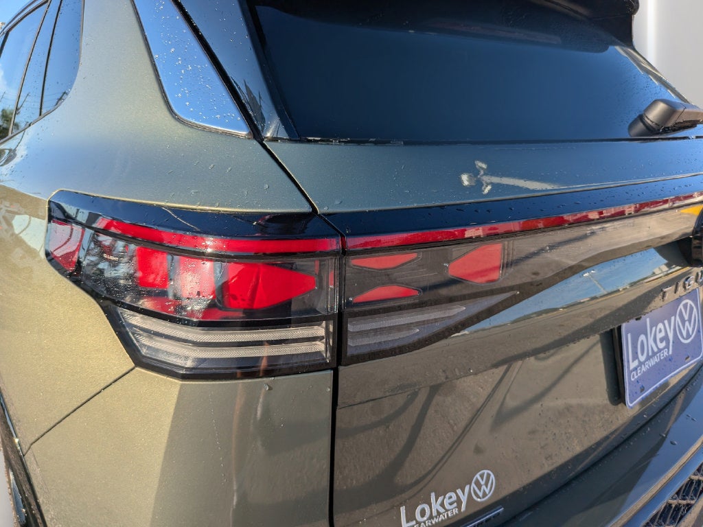 2026 Volkswagen Tiguan SEL R-Line Turbo