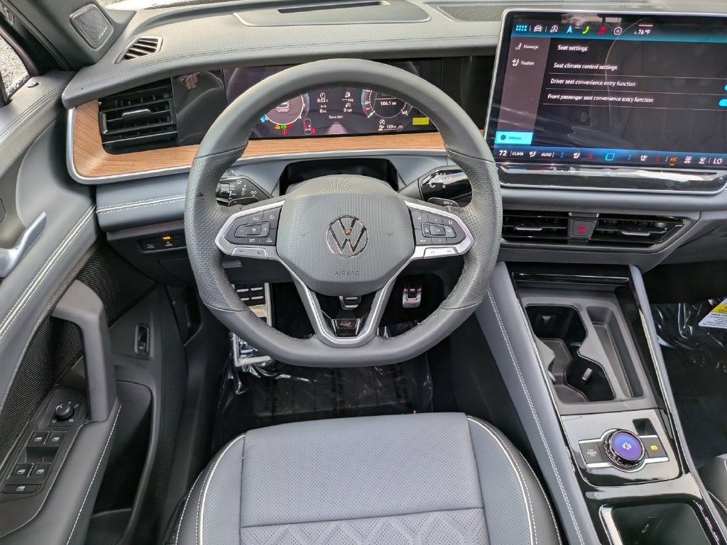 2026 Volkswagen Tiguan SEL R-Line Turbo