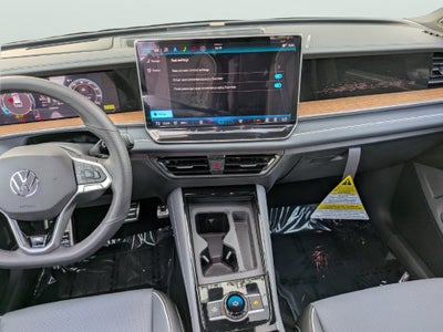 2026 Volkswagen Tiguan SEL R-Line Turbo