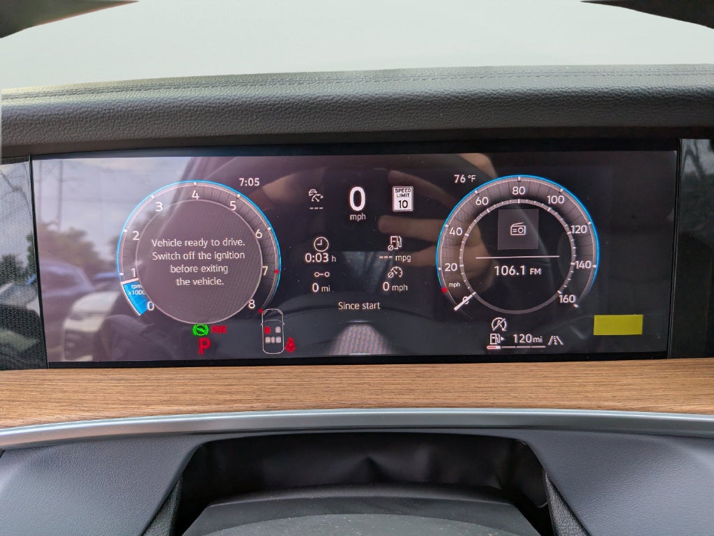 2026 Volkswagen Tiguan SEL R-Line Turbo