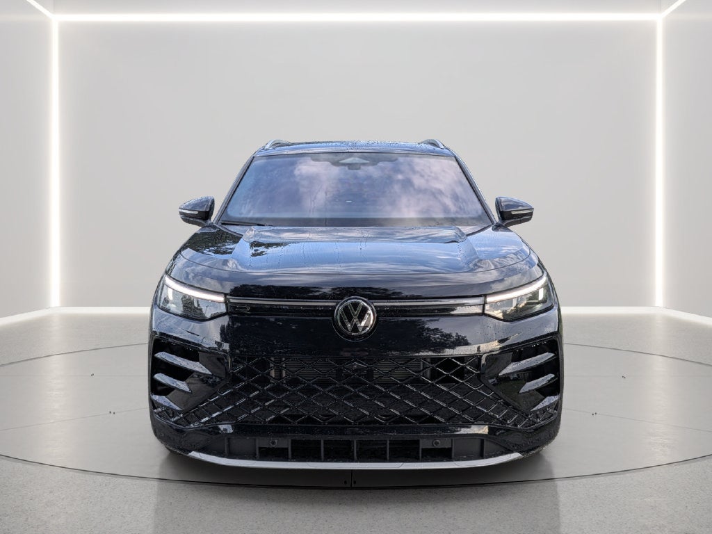 2026 Volkswagen Tiguan SEL R-Line Turbo