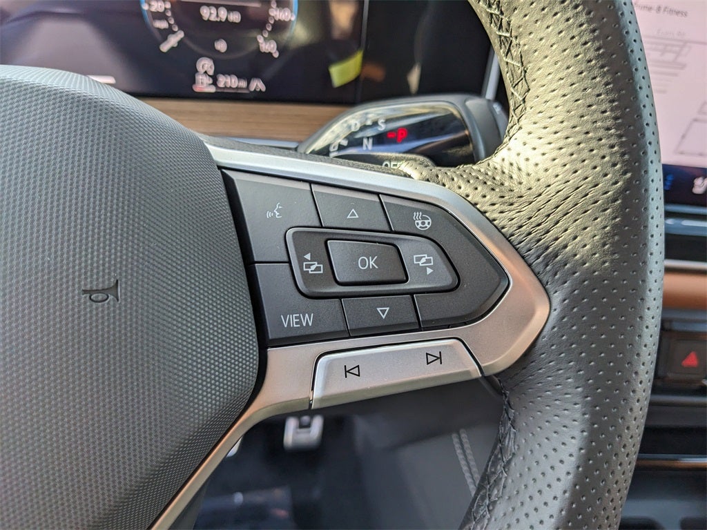 2026 Volkswagen Tiguan 2.0T SEL R-Line Turbo