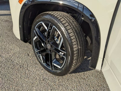 2026 Volkswagen Tiguan 2.0T SEL R-Line Turbo