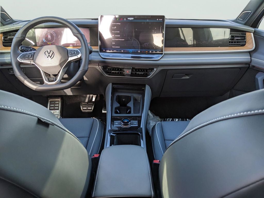 2026 Volkswagen Tiguan 2.0T SEL R-Line Turbo