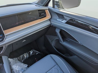 2026 Volkswagen Tiguan 2.0T SEL R-Line Turbo