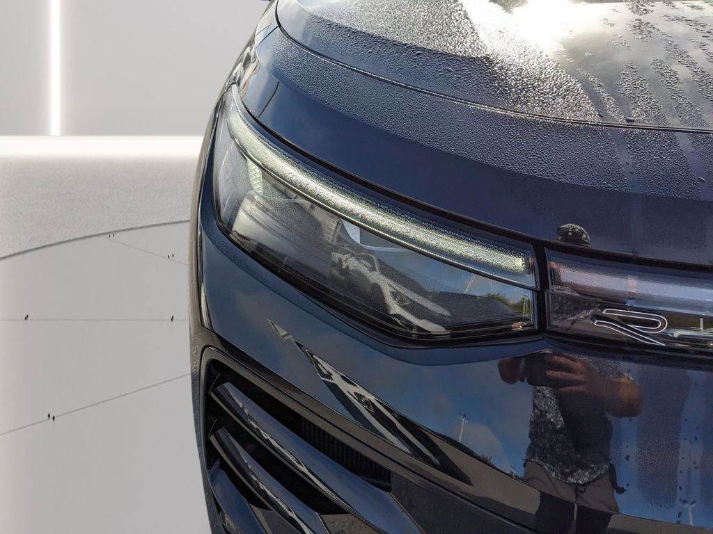 2026 Volkswagen Tiguan 2.0T SEL R-Line Turbo