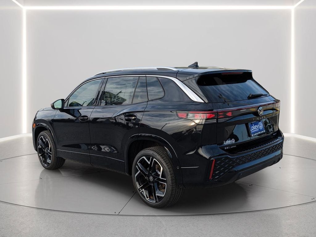 2026 Volkswagen Tiguan 2.0T SEL R-Line Turbo