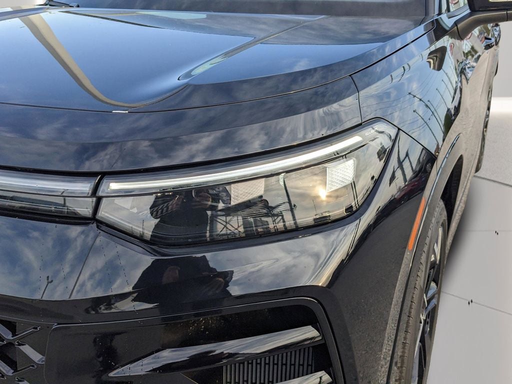 2026 Volkswagen Tiguan 2.0T SEL R-Line Turbo