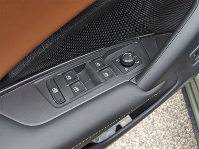 2026 Volkswagen Tiguan 2.0T SEL R-Line Turbo