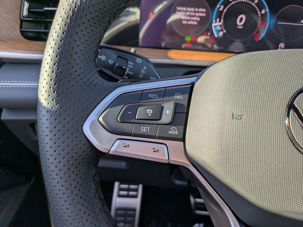2026 Volkswagen Tiguan 2.0T SEL R-Line Turbo