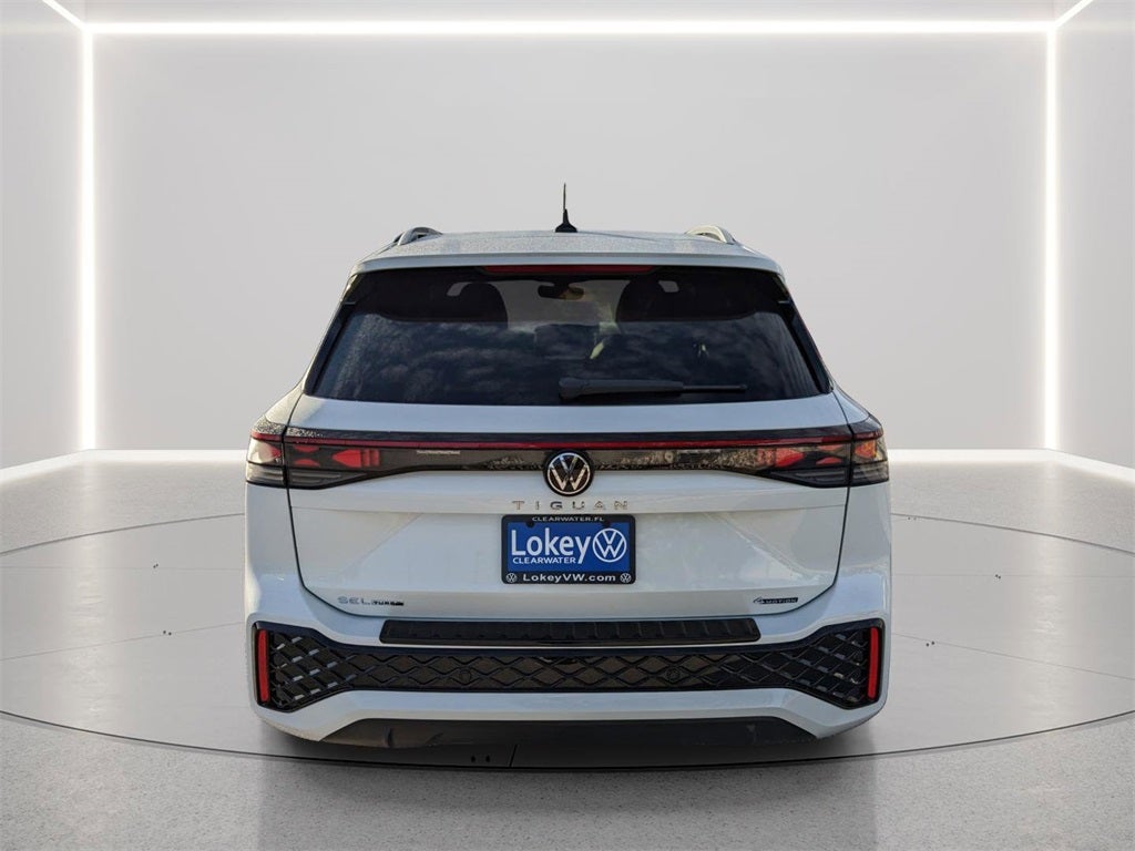 2026 Volkswagen Tiguan 2.0T SEL R-Line Turbo
