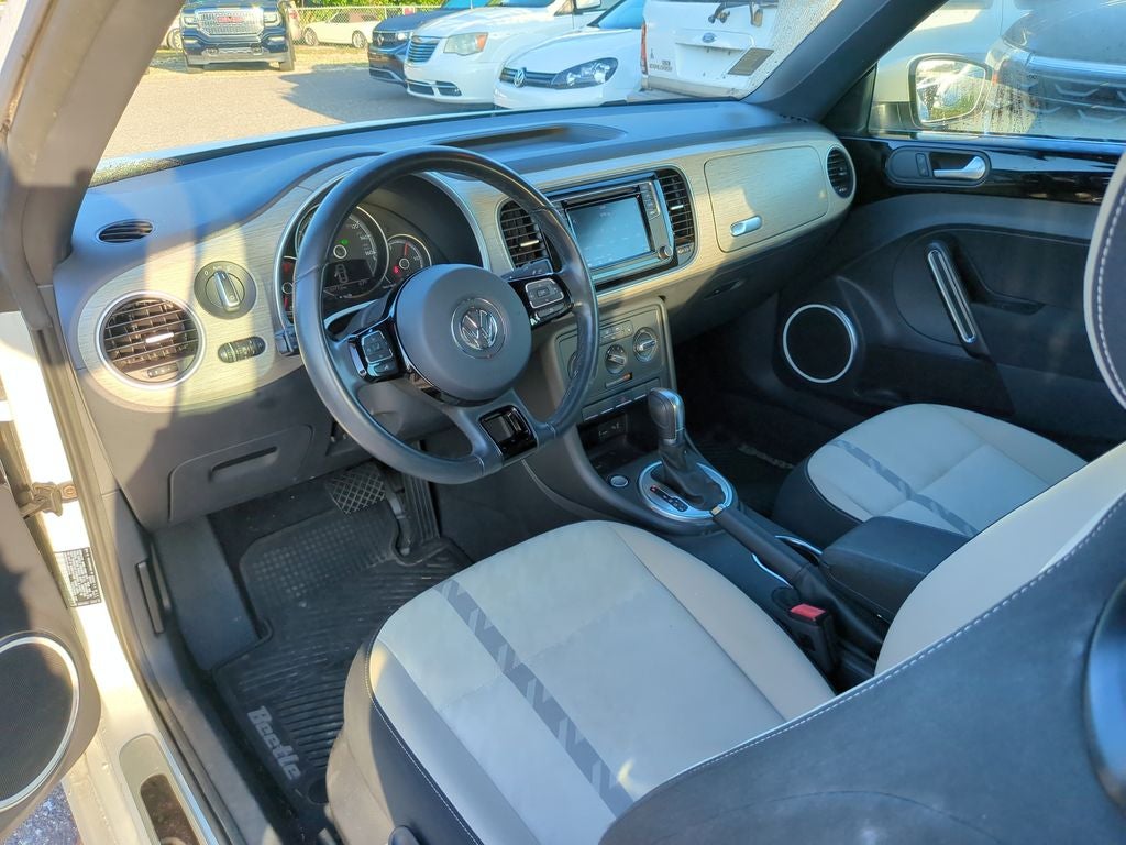2018 Volkswagen Beetle 2.0T Coast