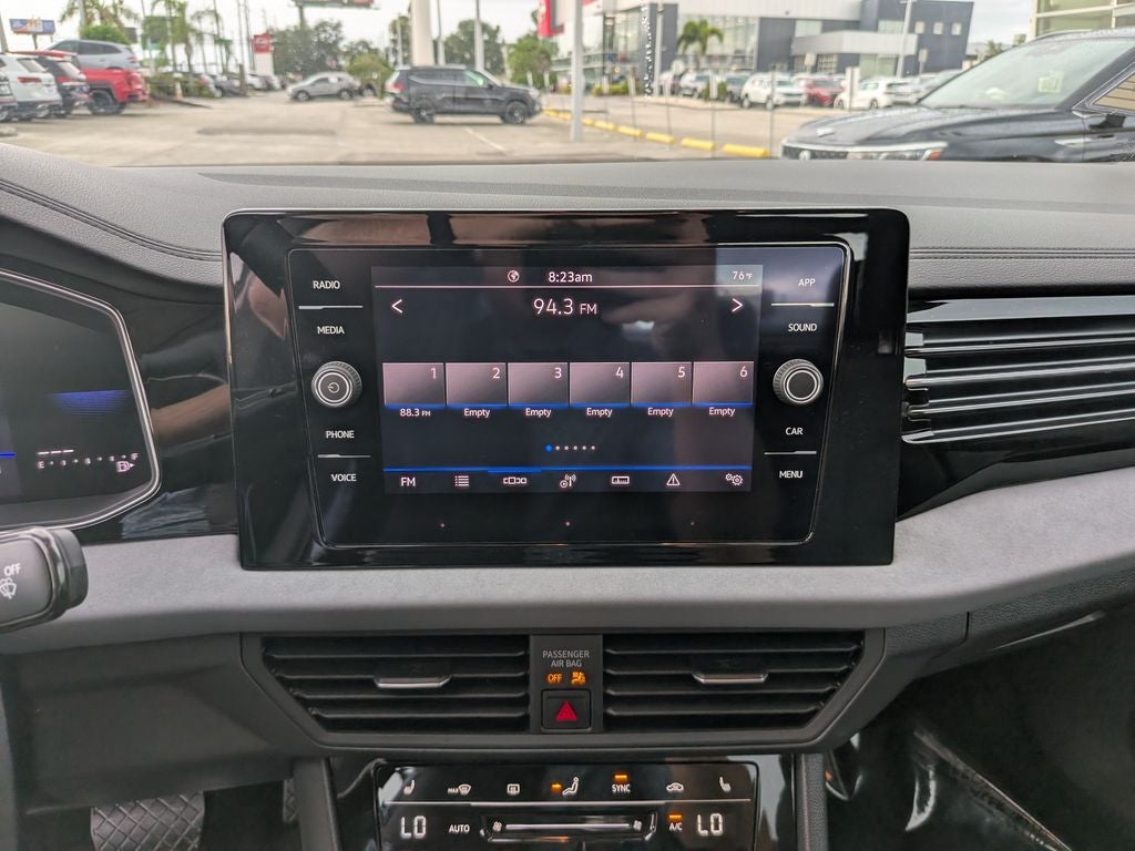 2025 Volkswagen Jetta 1.5T SE