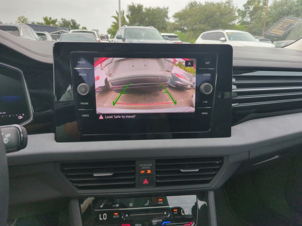 2025 Volkswagen Jetta 1.5T SE