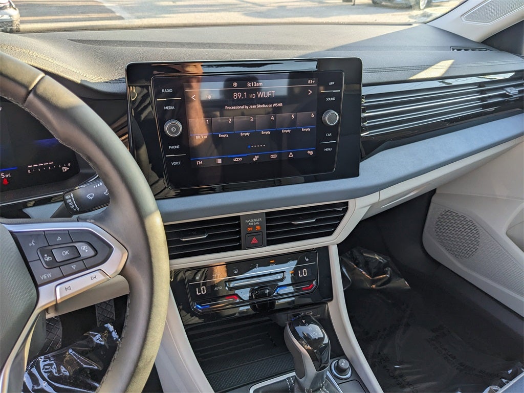 2025 Volkswagen Jetta 1.5T SE