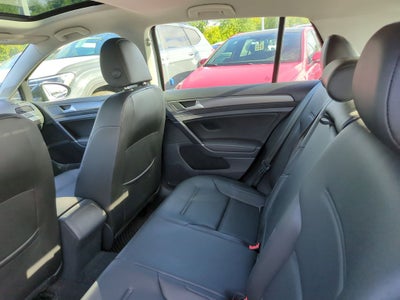 2019 Volkswagen Golf TSI SE 4-Door