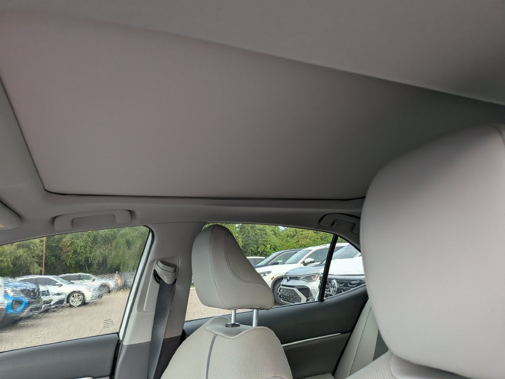 2023 Toyota Camry XSE V6