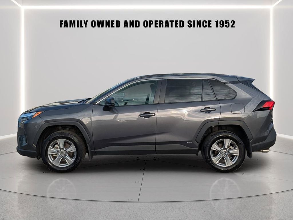 2025 Toyota RAV4 Hybrid LE