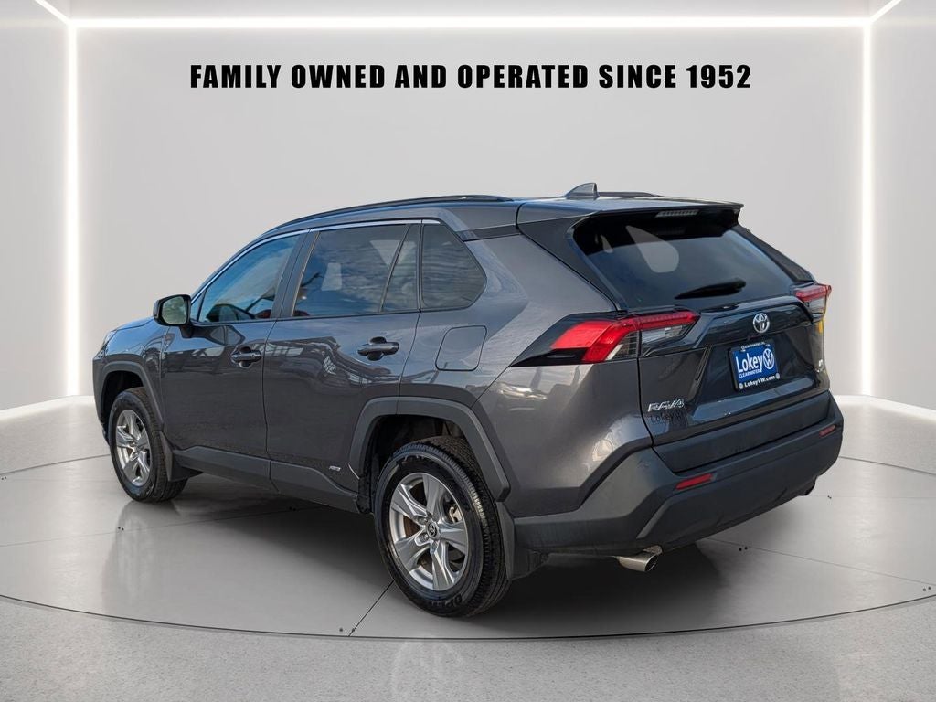 2025 Toyota RAV4 Hybrid LE
