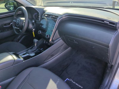 2023 Hyundai Tucson SE