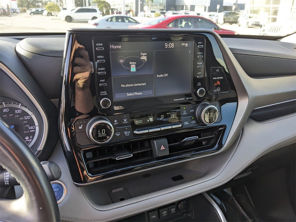 2021 Toyota Highlander Hybrid XLE