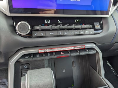 2025 Toyota Tundra Hybrid Platinum