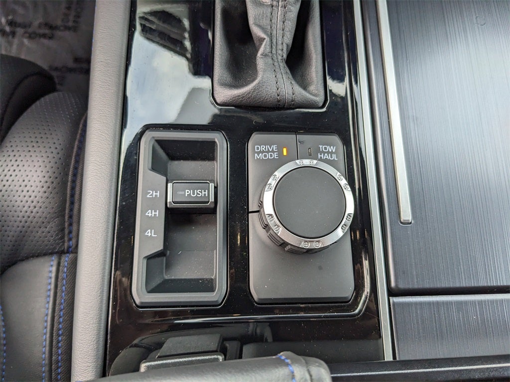 2025 Toyota Tundra Hybrid Platinum