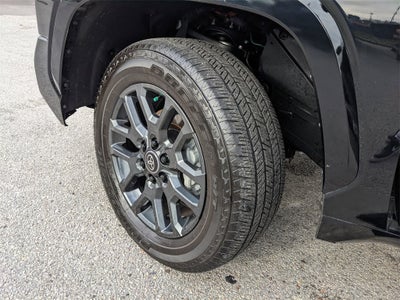 2025 Toyota Tundra Hybrid Platinum