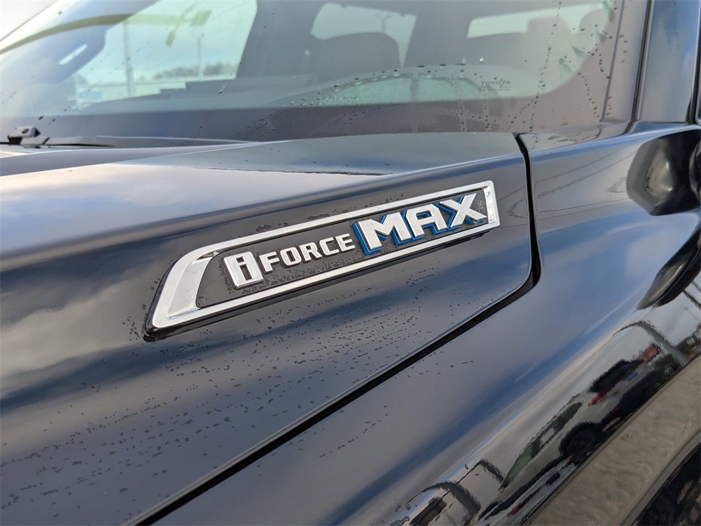 2025 Toyota Tundra Hybrid Platinum