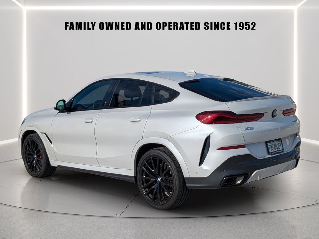2023 BMW X6 xDrive40i
