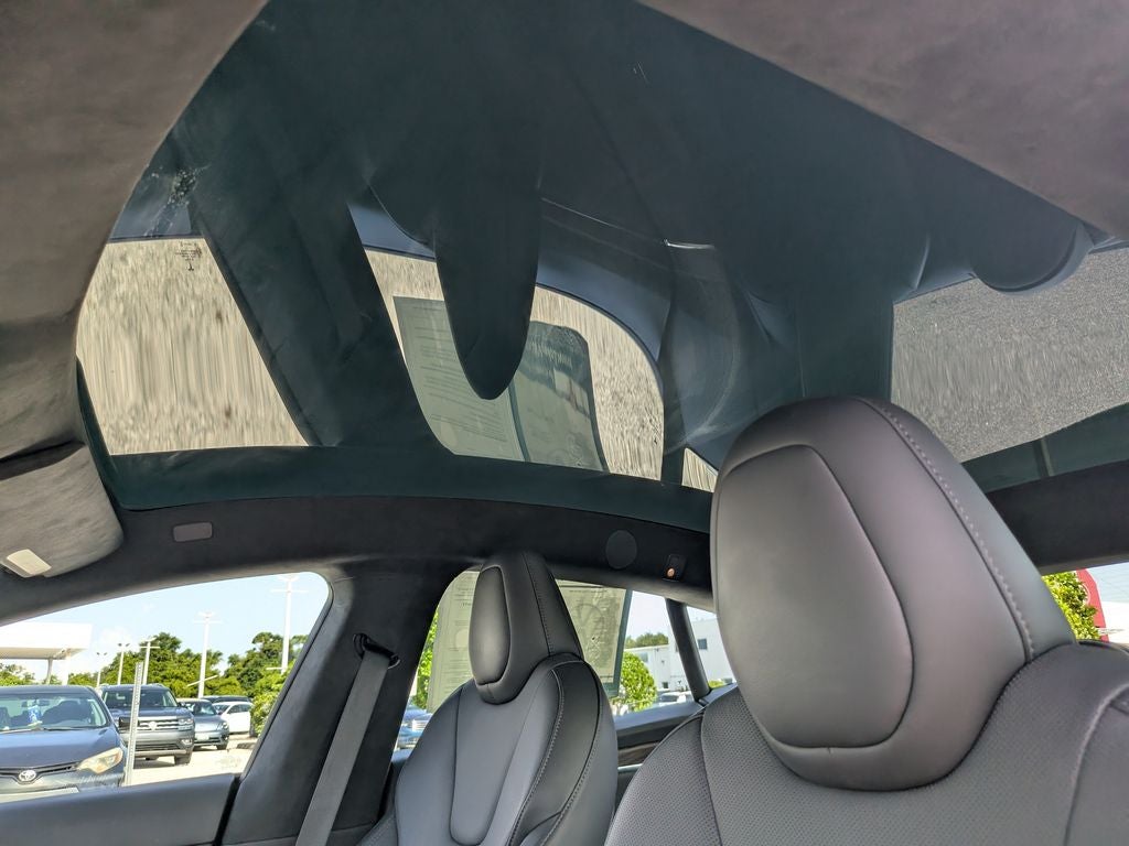 2022 Tesla Model S Base
