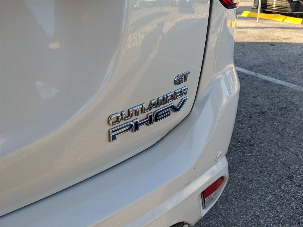 2018 Mitsubishi Outlander PHEV GT