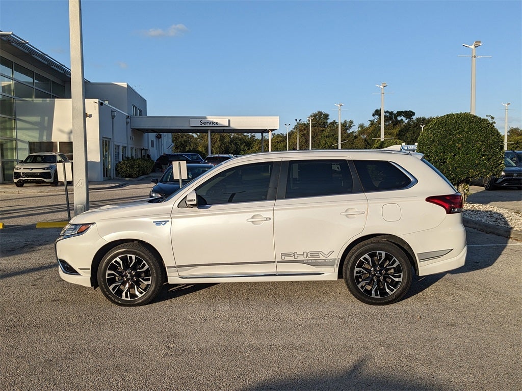 2018 Mitsubishi Outlander PHEV GT