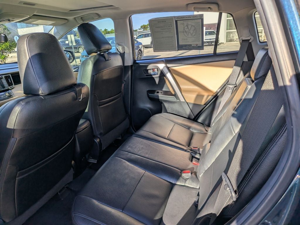 2017 Toyota RAV4 XLE