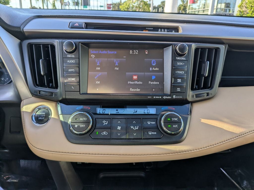 2017 Toyota RAV4 XLE