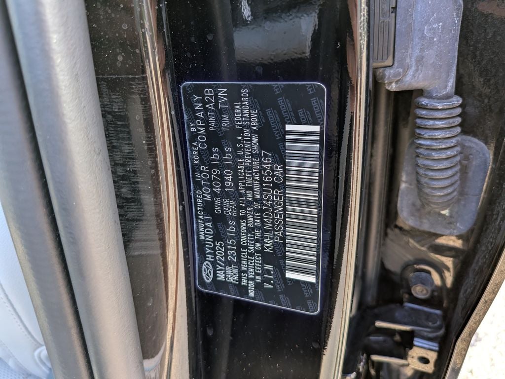 2025 Hyundai Elantra Hybrid Limited