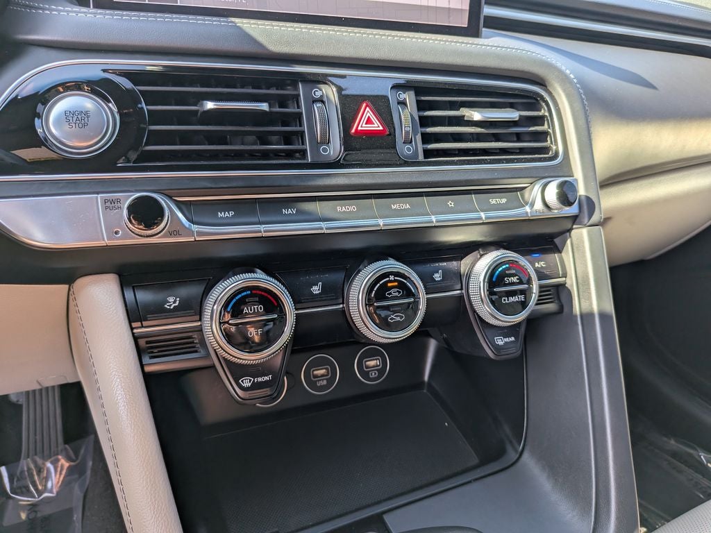 2023 Genesis G70 2.0T